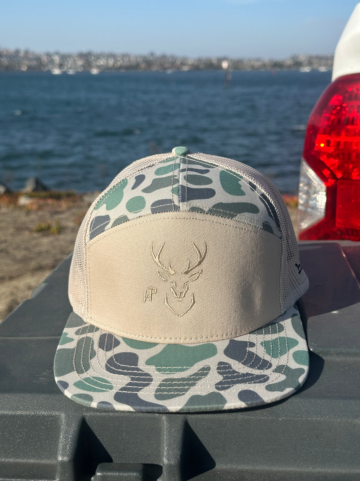 Trophy Buck - 7 Panel camo